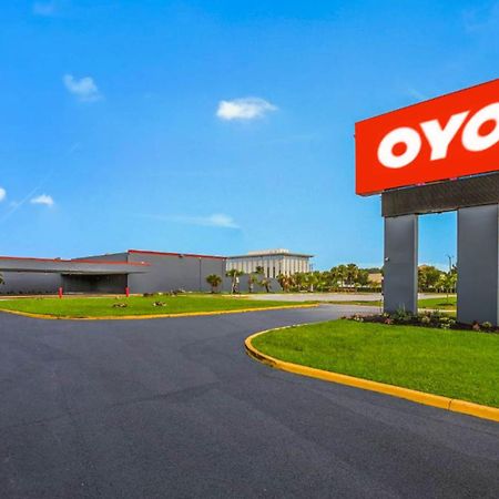 Oyo Hotel Orlando Airport Extérieur photo