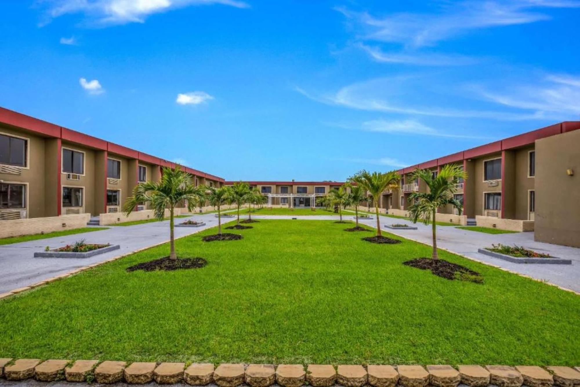 Oyo Hotel Orlando Airport Extérieur photo